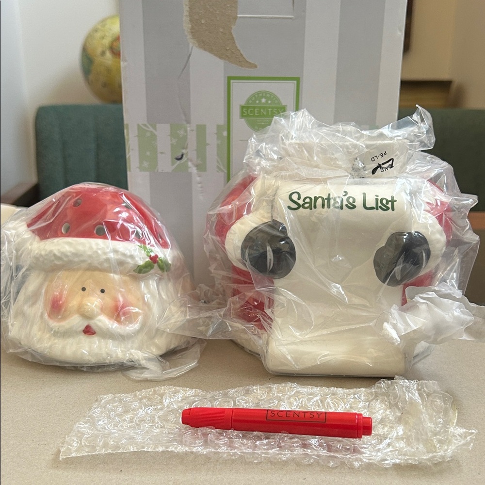Scentsy Santa's List Warmer with Red and White Accents
